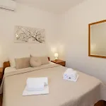 Nina,