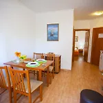 Nina, Apartmán