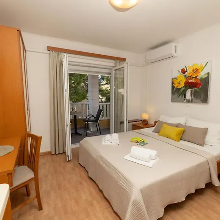 شقة Nina,