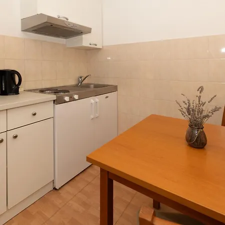 Appartement Nina, *
